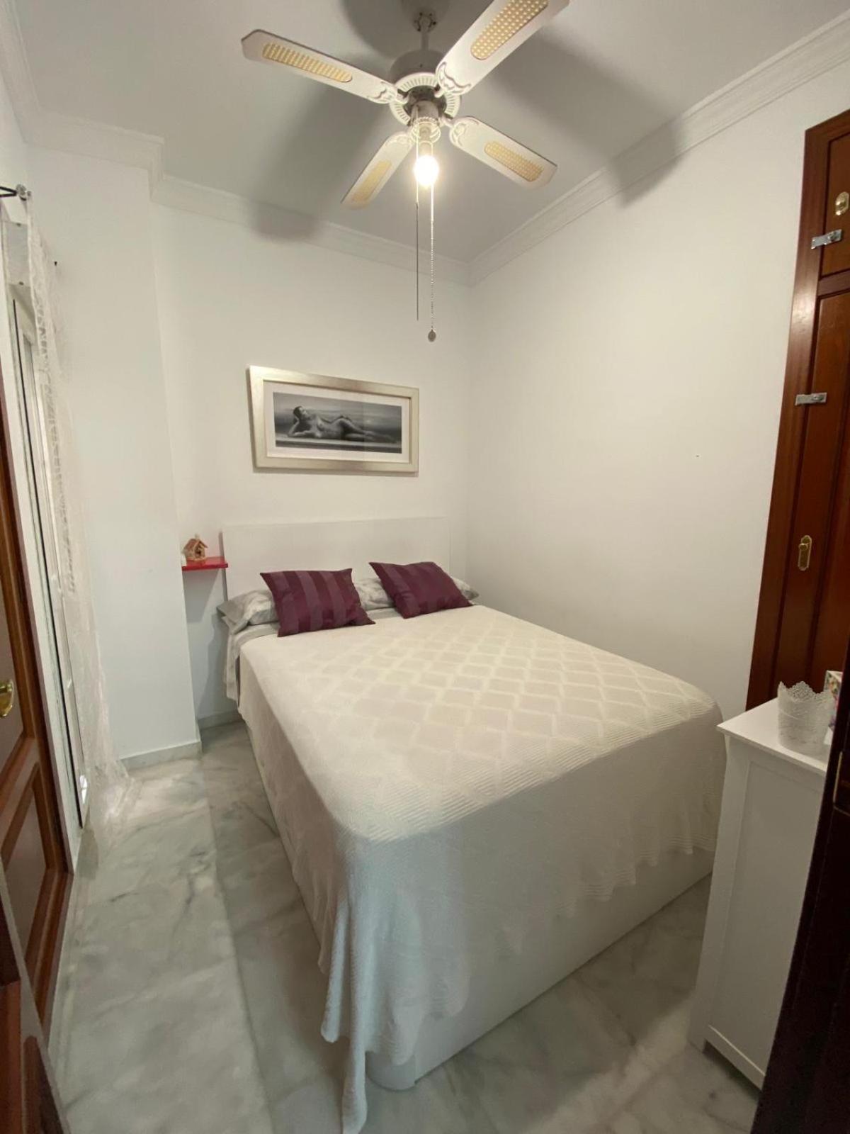 Casa Alicia Apartment Торе дел Мар Екстериор снимка